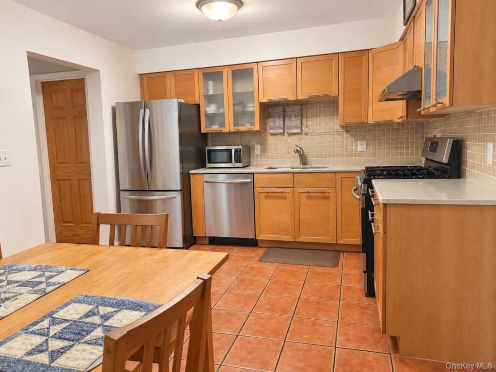3 Ward Drive, Nyack, NY 10960 - Photo 3 of 12