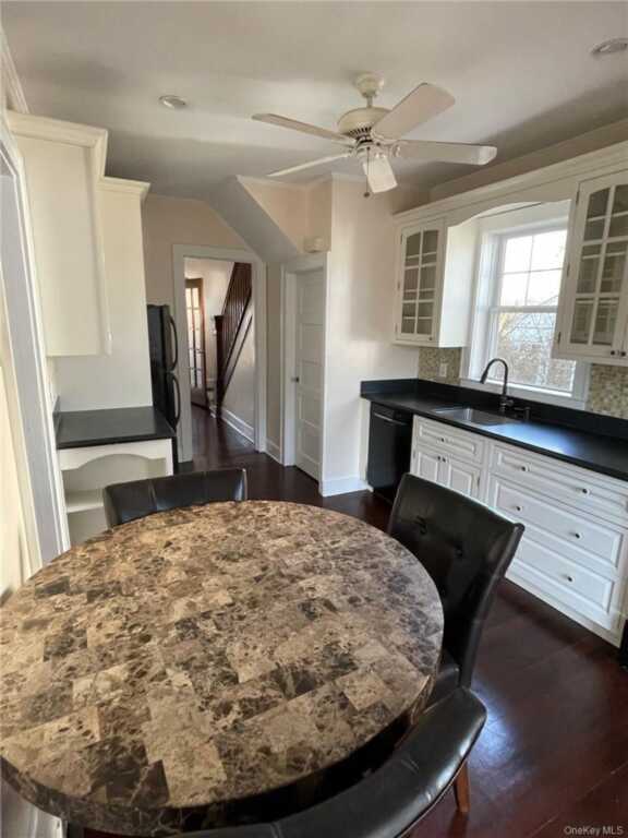 39 Archer Avenue, White Plains, NY 10603 - Photo 11 of 19