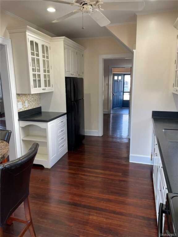 39 Archer Avenue, White Plains, NY 10603 - Photo 12 of 19