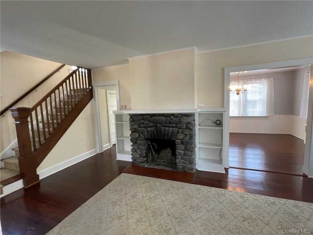 39 Archer Avenue, White Plains, NY 10603 - Photo 4 of 19