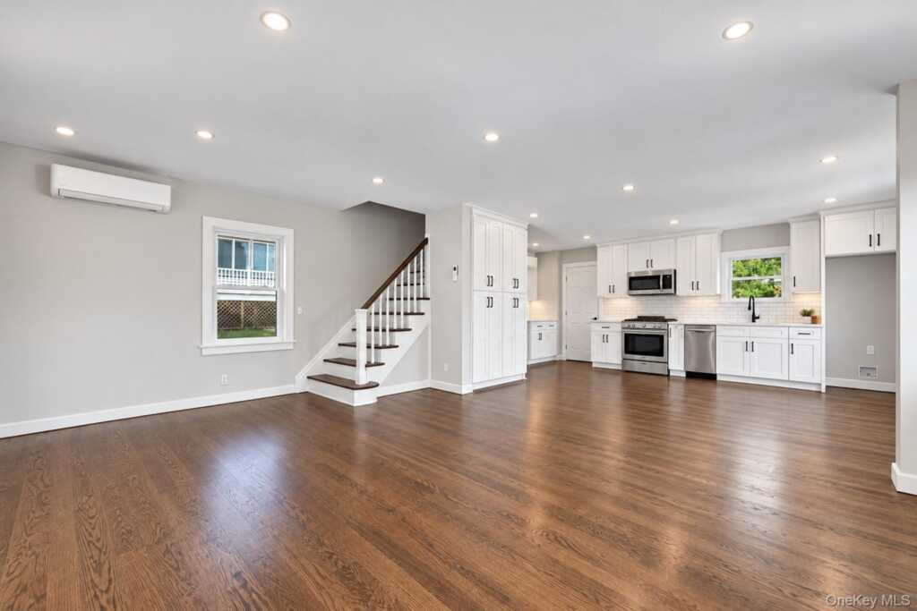 20 Archer Avenue, White Plains, NY 10603 - Photo 6 of 20