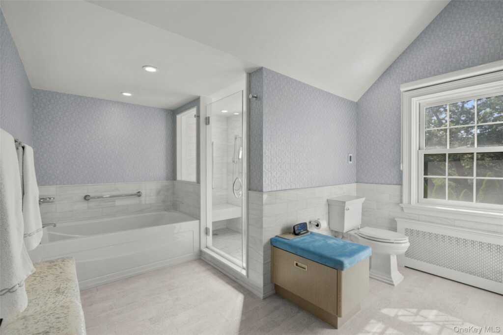 132 Overlook Road, New Rochelle, NY 10804 - Photo 16 of 37