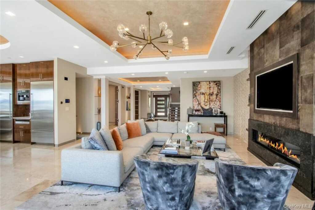 74 River Road, Nyack, NY 10960 - Photo 8 of 35