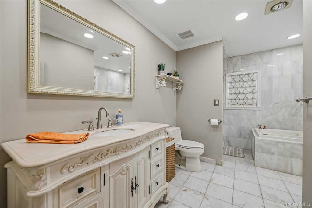22 Beaumont Drive, New City, NY 10956 - Photo 18 of 48