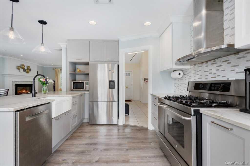 417 King Street, Rye, NY 10573 - Photo 8 of 24