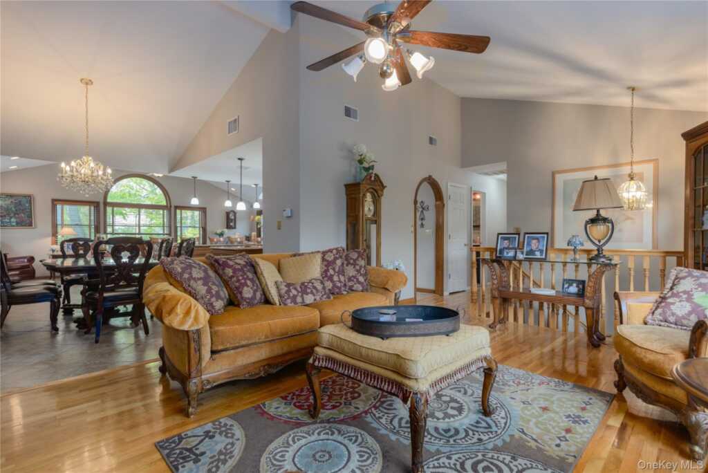 5 Nickolaus Lane, Nanuet, NY 10954 - Photo 15 of 30