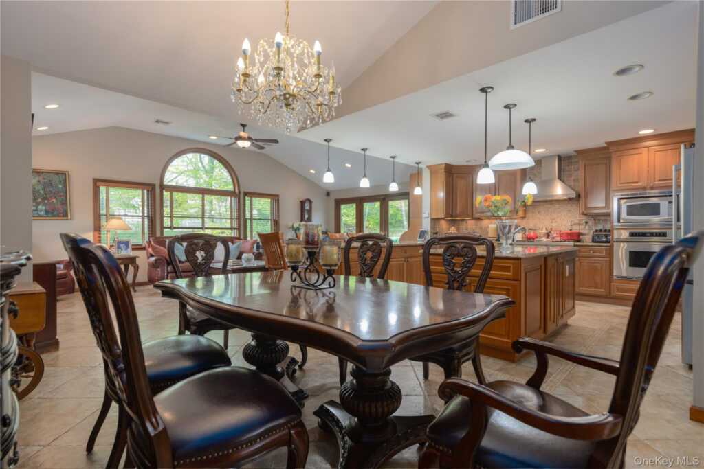 5 Nickolaus Lane, Nanuet, NY 10954 - Photo 16 of 30