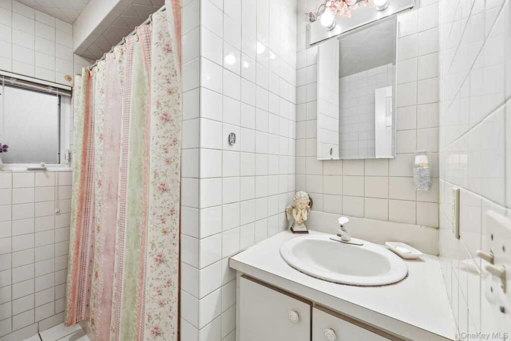10 4th Street, New Rochelle, NY 10801 - Photo 18 of 24