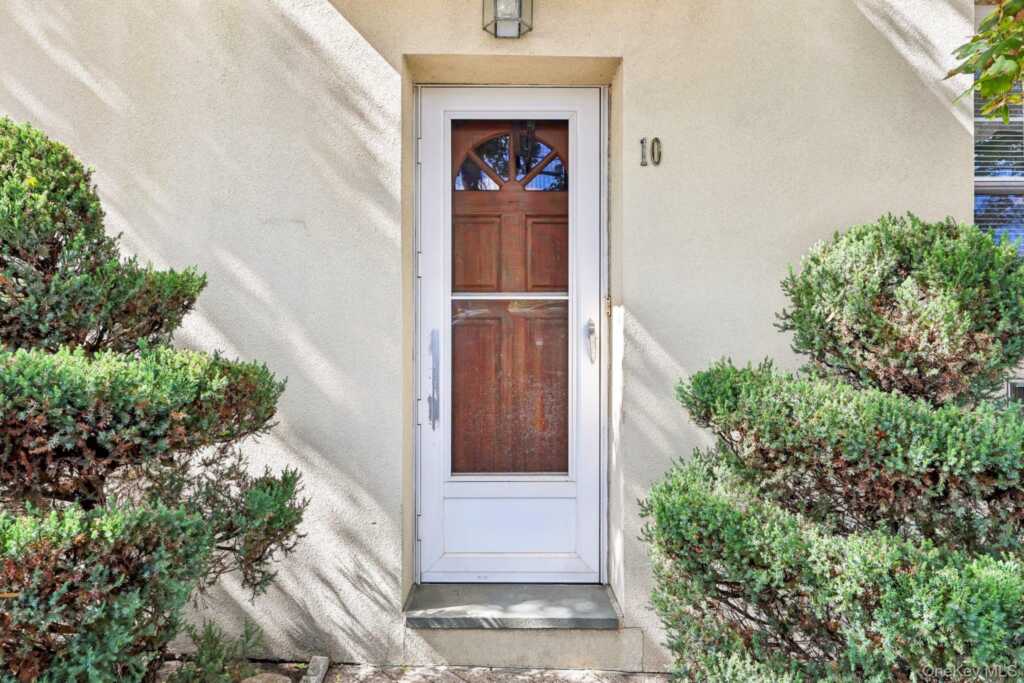 10 4th Street, New Rochelle, NY 10801 - Photo 4 of 24
