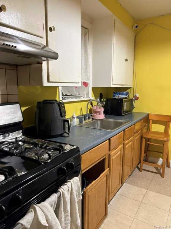 17 3rd Street, New Rochelle, NY 10801 - Photo 5 of 23