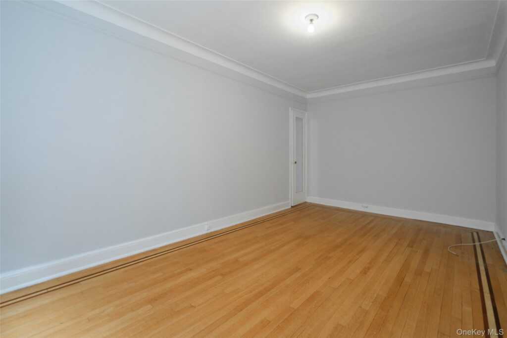 1 Broad Parkway, Unit #4L, White Plains, NY 10601 - Photo 19 of 22