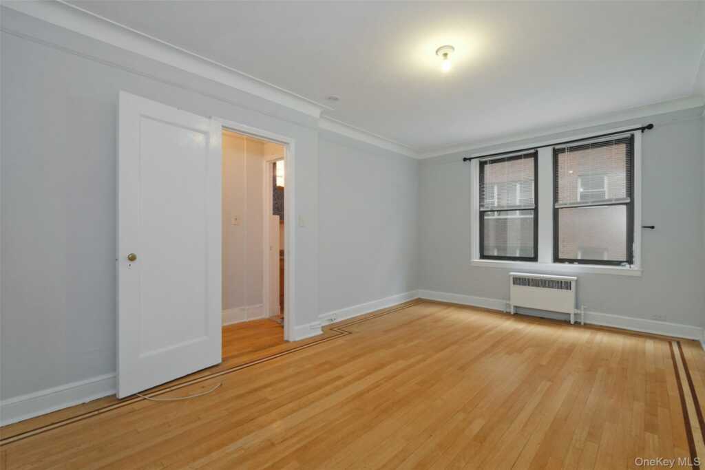 1 Broad Parkway, Unit #4L, White Plains, NY 10601 - Photo 21 of 22