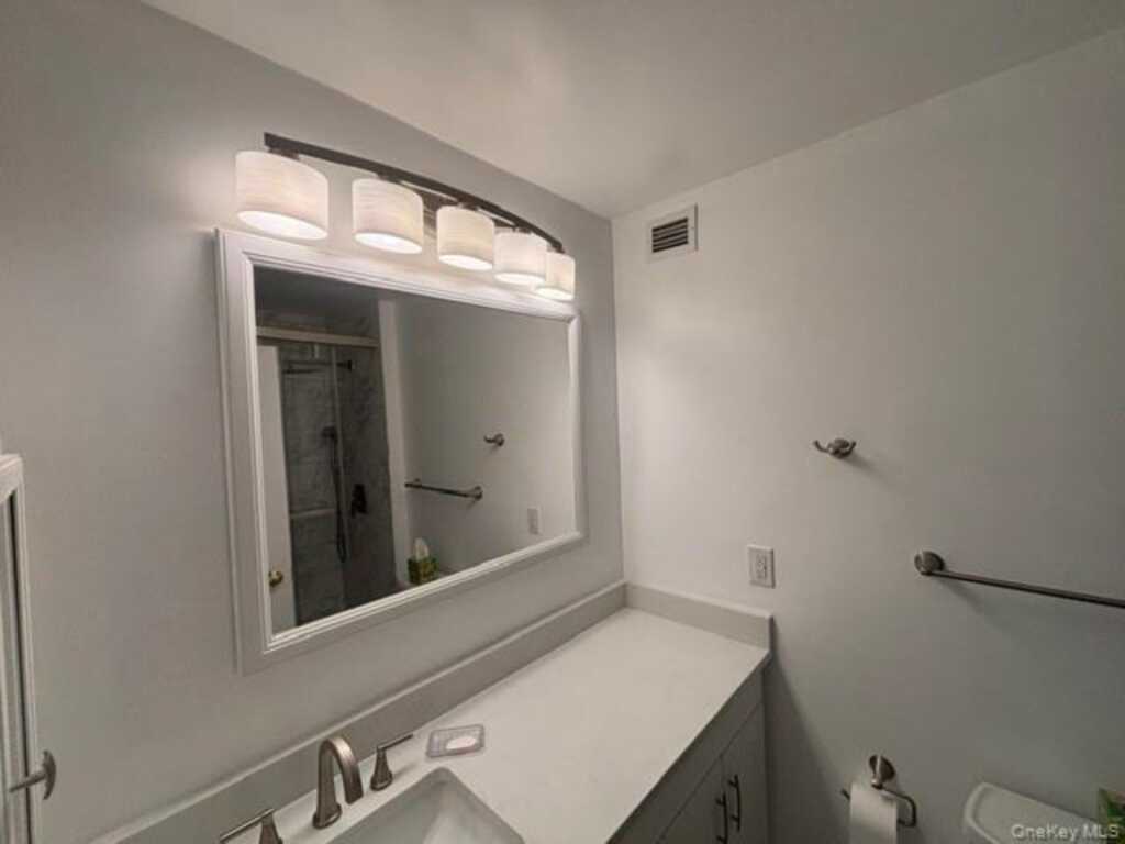 25 Rockledge Avenue, Unit #517, White Plains, NY 10601 - Photo 20 of 30