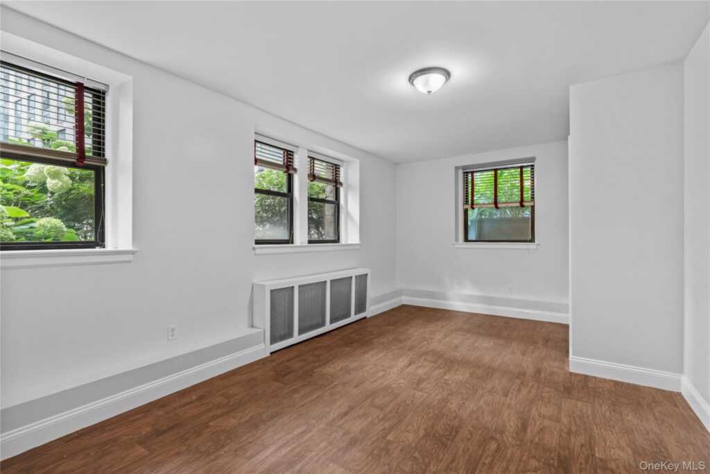 232 Martine Avenue, Unit #BD/BC, White Plains, NY 10601 - Photo 16 of 20