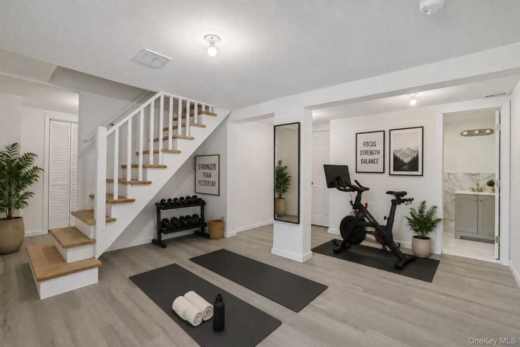 15 Waldron Avenue, Nyack, NY 10960 - Photo 35 of 44
