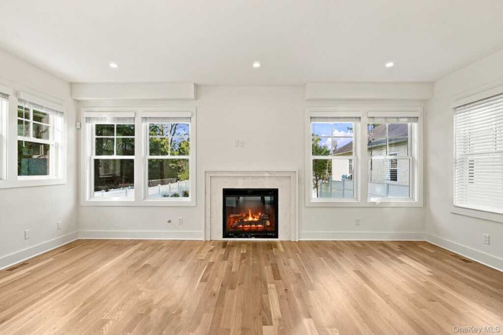 72 Orchard Avenue, Rye, NY 10580 - Photo 11 of 40