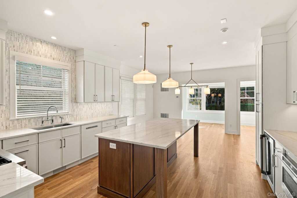72 Orchard Avenue, Rye, NY 10580 - Photo 13 of 40