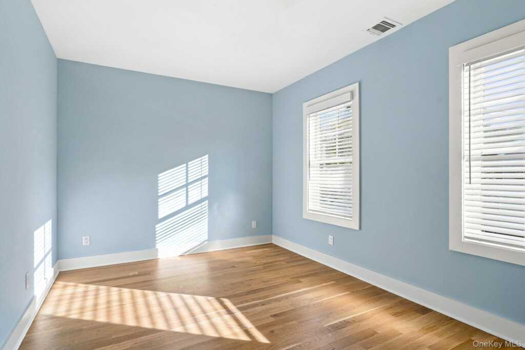 72 Orchard Avenue, Rye, NY 10580 - Photo 21 of 40