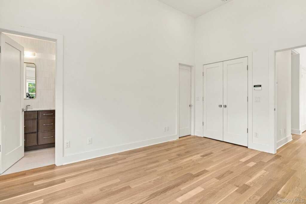 72 Orchard Avenue, Rye, NY 10580 - Photo 26 of 40