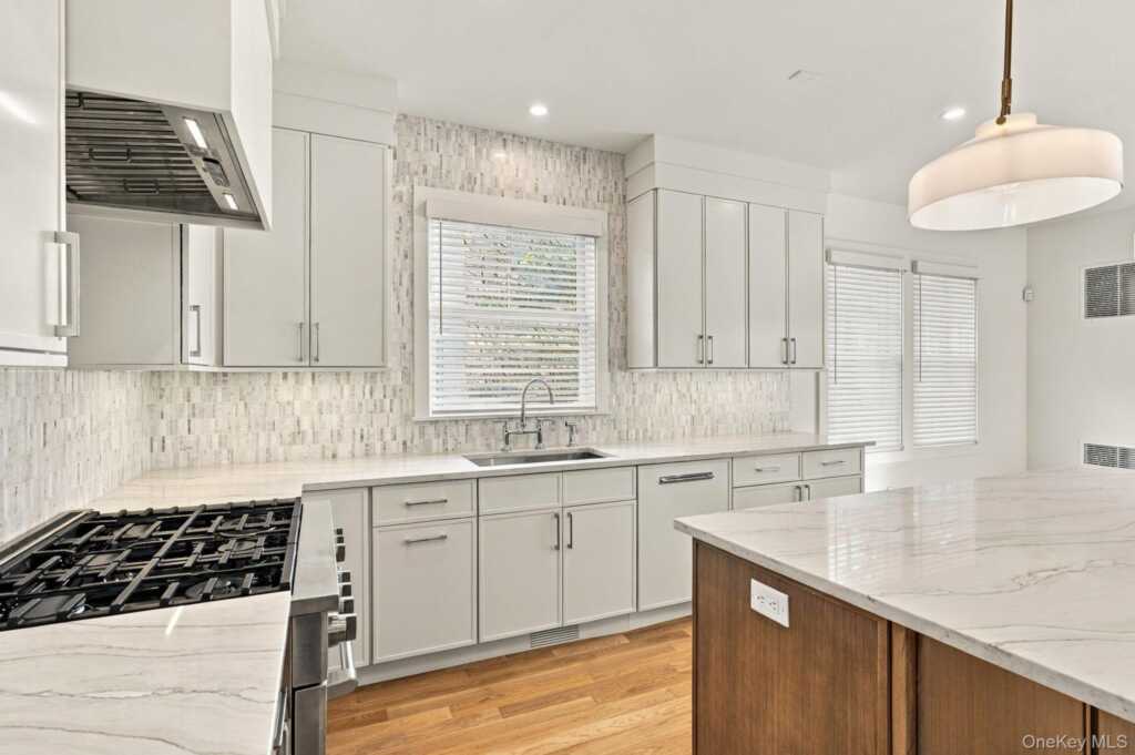 72 Orchard Avenue, Rye, NY 10580 - Photo 8 of 40