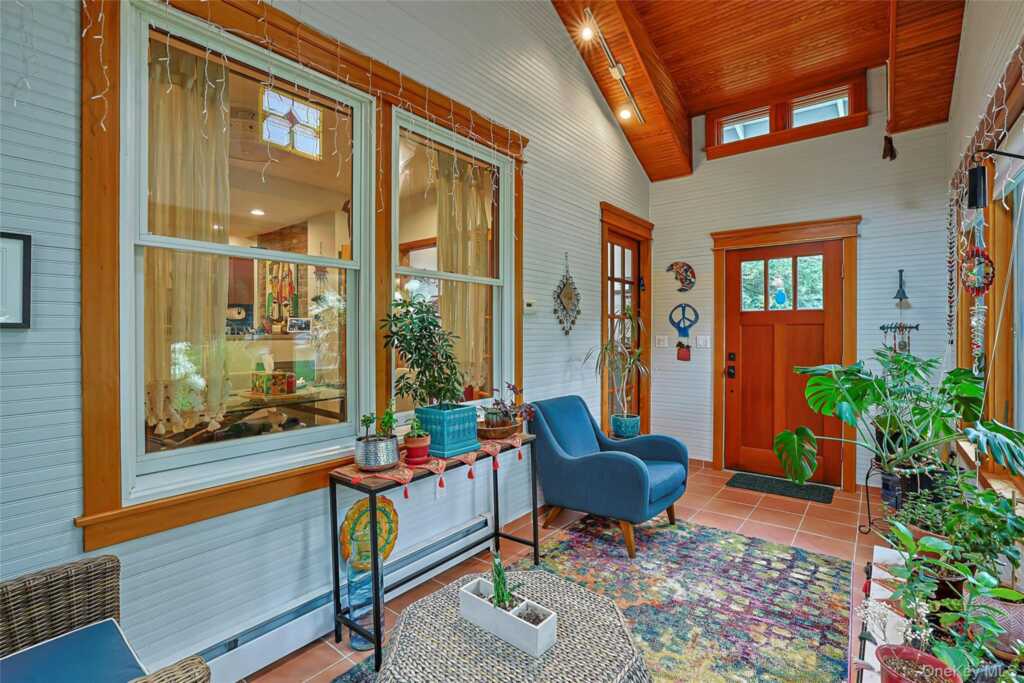 4 Carlann Lane, Valley Cottage, NY 10989 - Photo 11 of 37