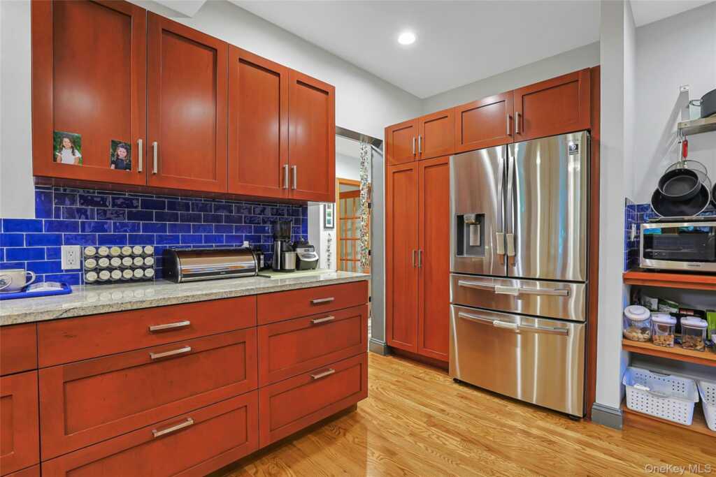4 Carlann Lane, Valley Cottage, NY 10989 - Photo 19 of 37