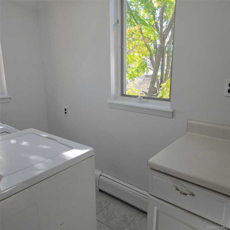 225 High Avenue, Nyack, NY 10960 - Photo 17 of 32