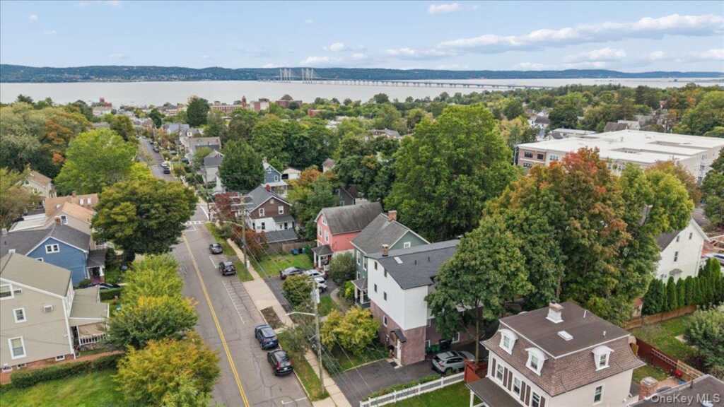 225 High Avenue, Nyack, NY 10960 - Photo 28 of 32