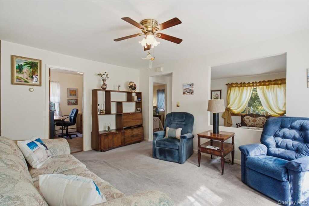 37 Beck Avenue, Rye, NY 10580 - Photo 16 of 33