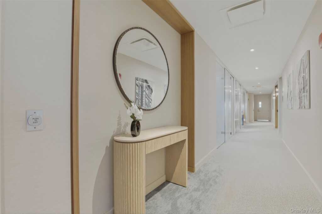 175 Huguenot Street, Unit #2602, New Rochelle, NY 10801 - Photo 17 of 37