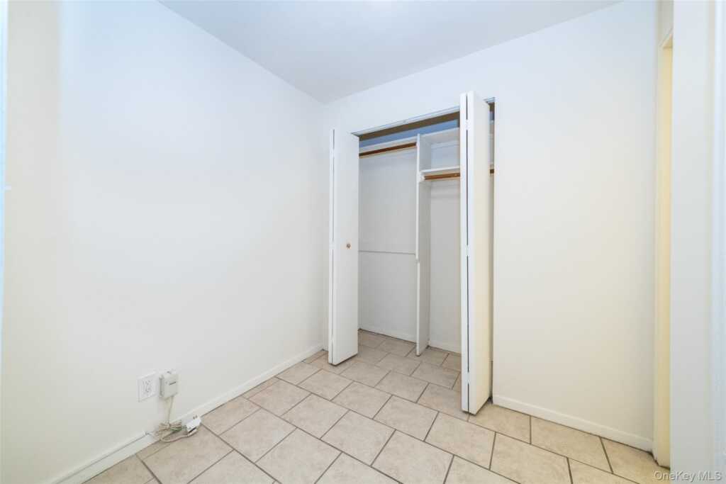 15 Lake Street, Unit #4-C, White Plains, NY 10603 - Photo 7 of 19