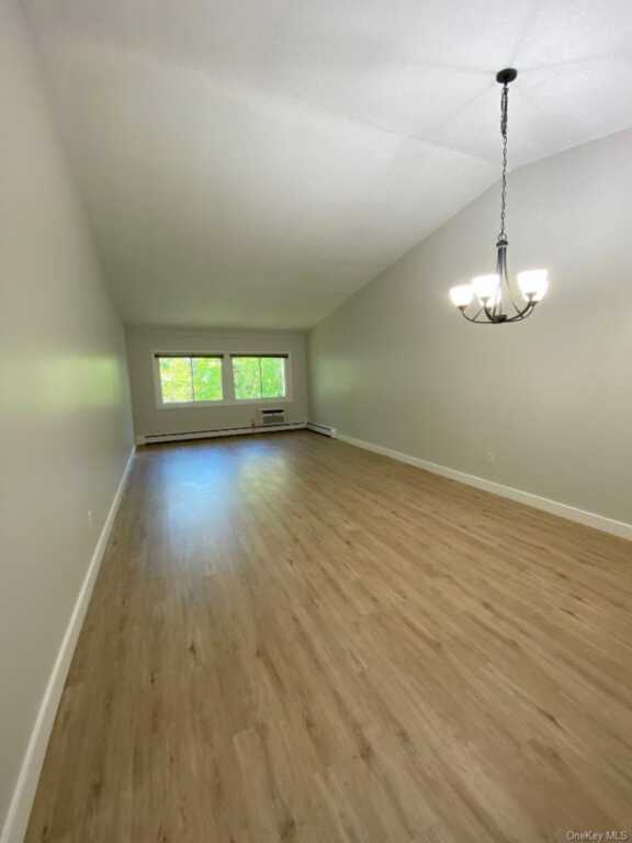 85 N Middletown Road, Unit #E2, Nanuet, NY 10954 - Photo 8 of 18