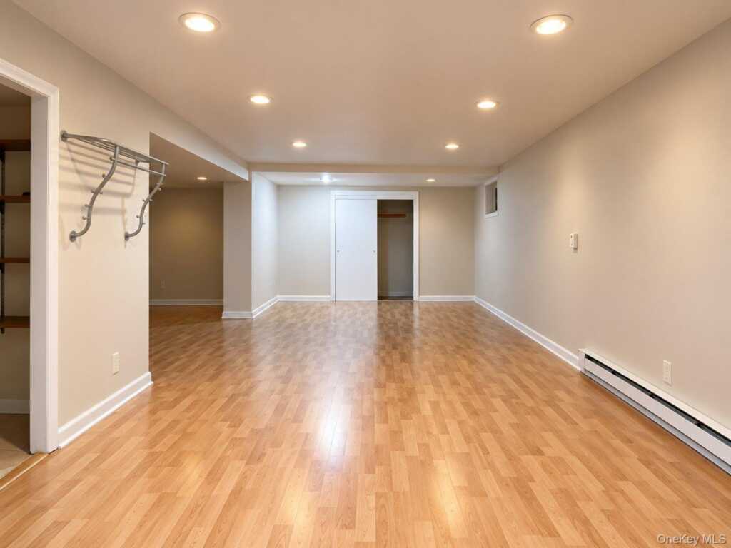 174 Waverly Road, New Rochelle, NY 10583 - Photo 24 of 35