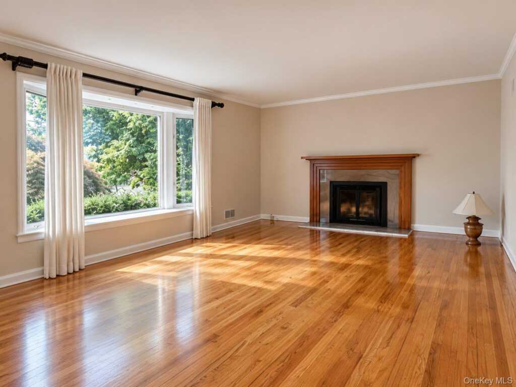 174 Waverly Road, New Rochelle, NY 10583 - Photo 3 of 35