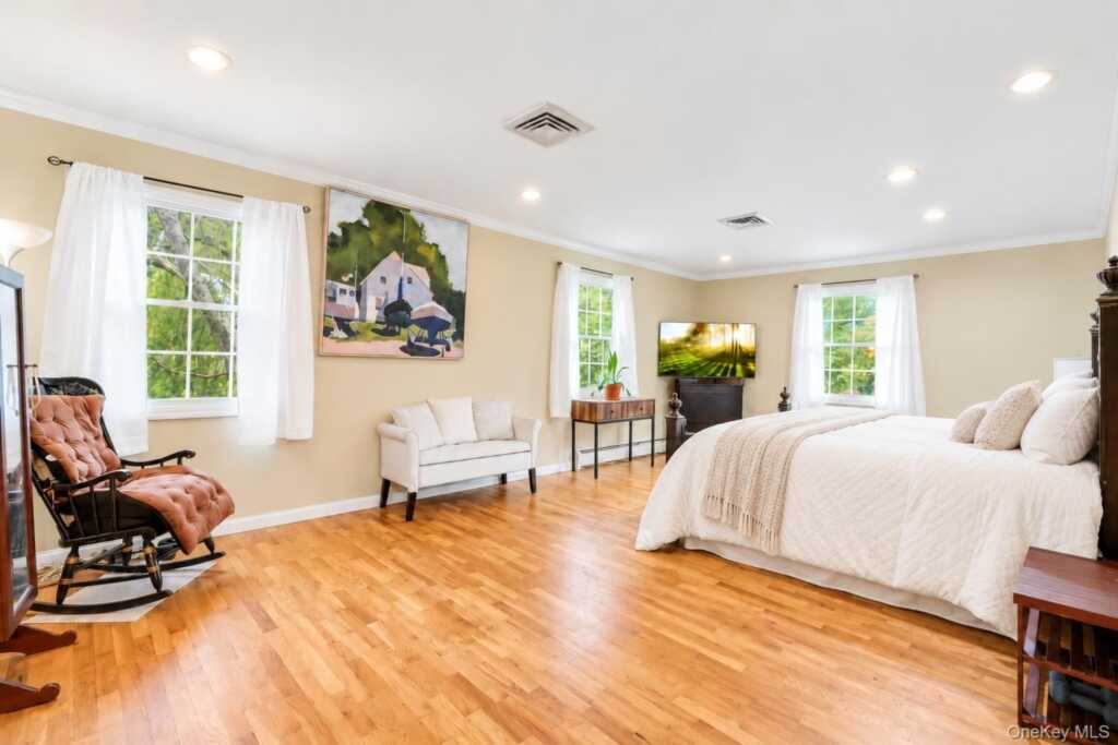18 Tamarac Avenue, New City, NY 10956 - Photo 25 of 35
