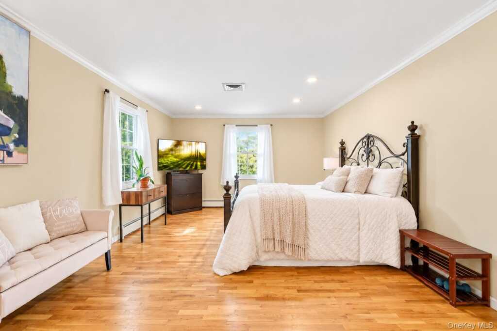 18 Tamarac Avenue, New City, NY 10956 - Photo 26 of 35