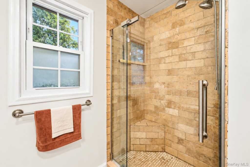 18 Tamarac Avenue, New City, NY 10956 - Photo 28 of 35