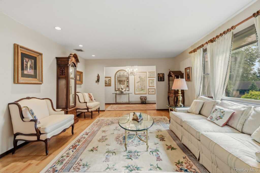 18 Harold Street, Nanuet, NY 10954 - Photo 10 of 50