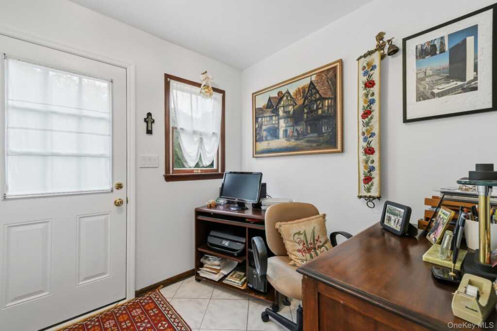 18 Harold Street, Nanuet, NY 10954 - Photo 25 of 50