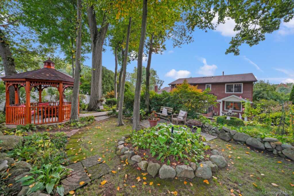 18 Harold Street, Nanuet, NY 10954 - Photo 45 of 50