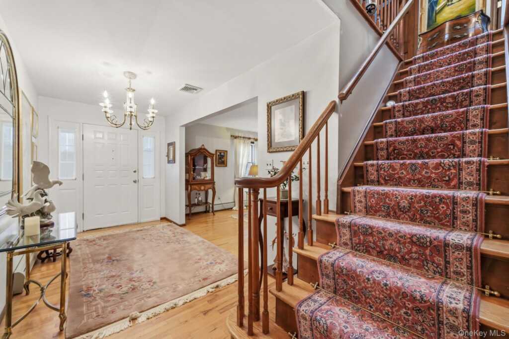 18 Harold Street, Nanuet, NY 10954 - Photo 8 of 50