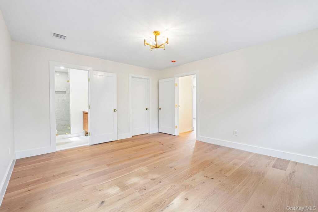 71 Gilchrest Road, Valley Cottage, NY 10989 - Photo 30 of 46