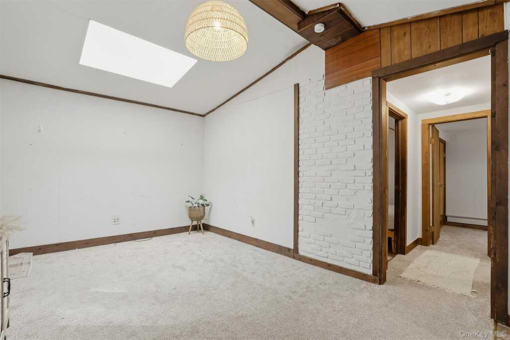164 Woodland Avenue, Pearl River, NY 10965 - Photo 26 of 39