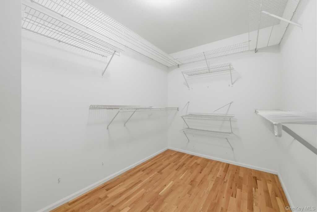 26 Washington Circle, New City, NY 10956 - Photo 9 of 21