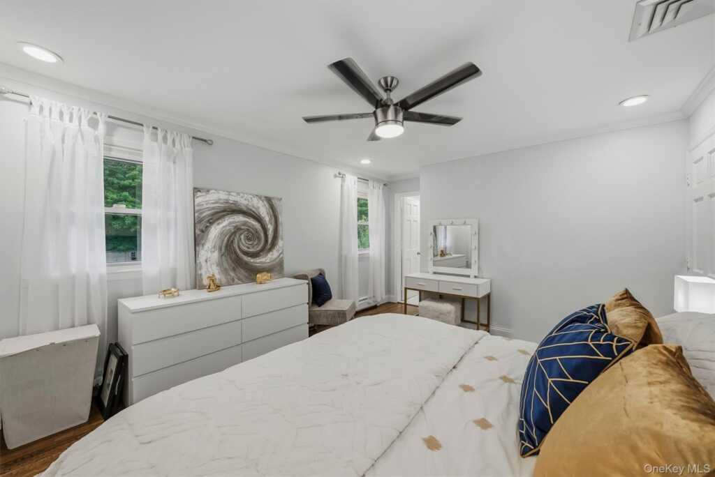 104 S Airmont Road, Suffern, NY 10901 - Photo 22 of 50