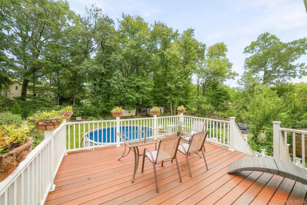 104 S Airmont Road, Suffern, NY 10901 - Photo 39 of 50