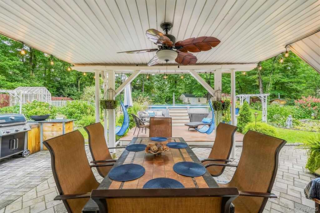 104 S Airmont Road, Suffern, NY 10901 - Photo 44 of 50