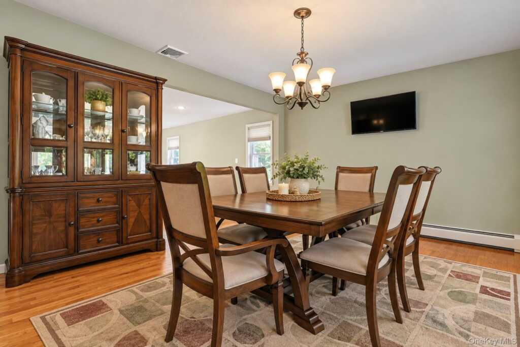 3 Five Oaks Lane, Valley Cottage, NY 10989 - Photo 17 of 41