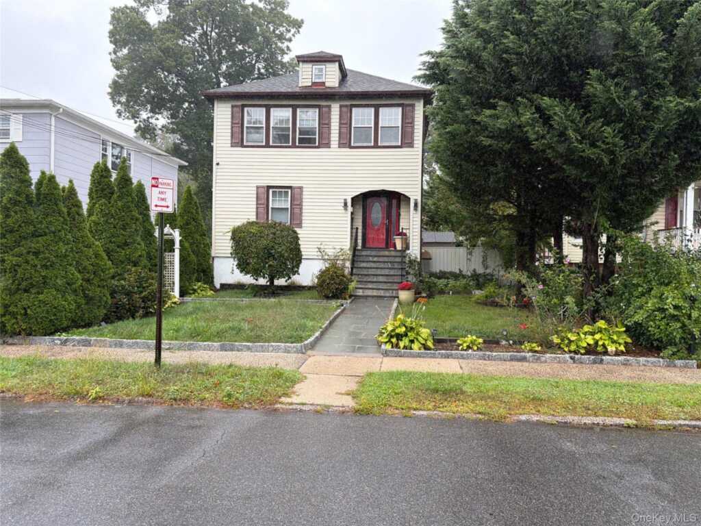 15 Stevens Street, White Plains, NY 10606