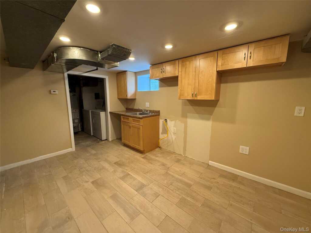 3 Soundview Street, New Rochelle, NY 10805 - Photo 10 of 10